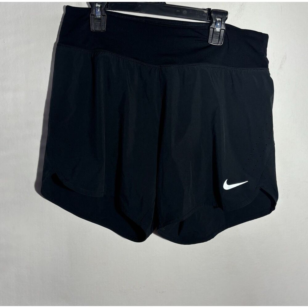 Nike Dri-FIT Women's Running Shorts Size M Black Lined Zip Pocket Perforated